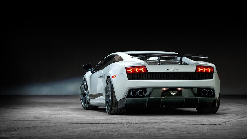 white lamborghini sports car