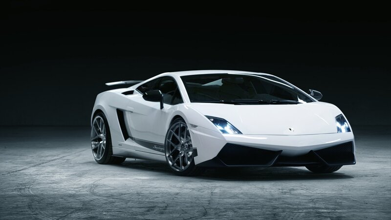 white lamborghini sports car