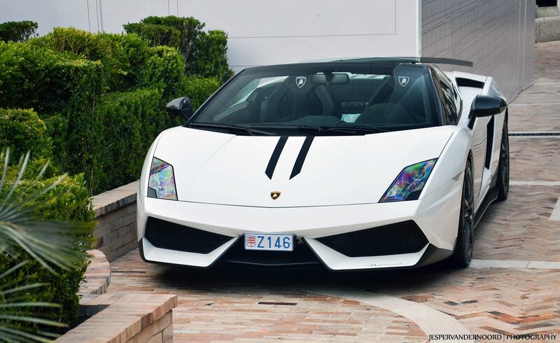 white lamborghini sports car