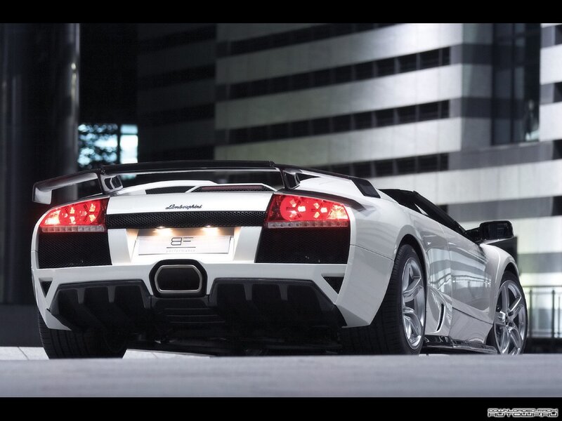 white lamborghini sports car