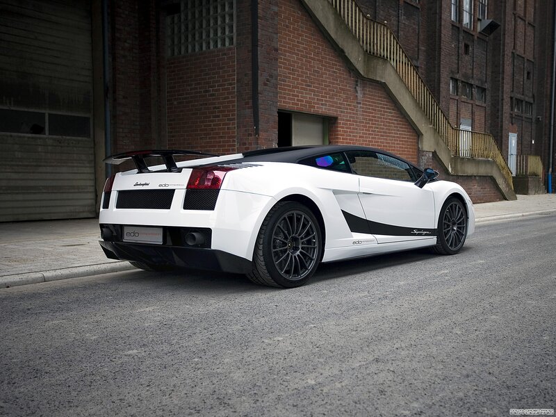 white lamborghini sports car