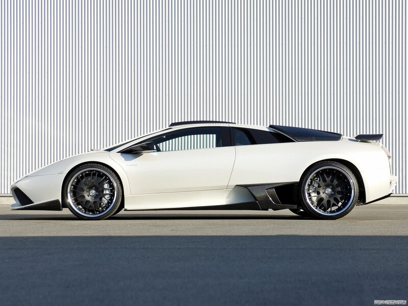 white lamborghini sports car