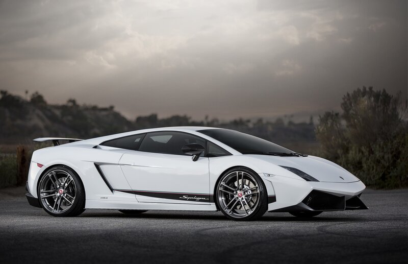 white lamborghini sports car