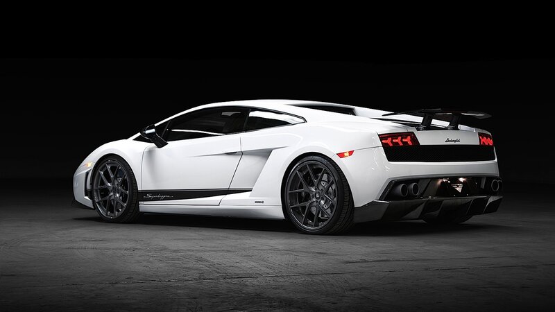 white lamborghini sports car