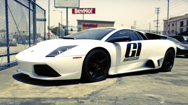 white lamborghini sports car