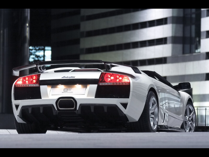 white lamborghini sports car