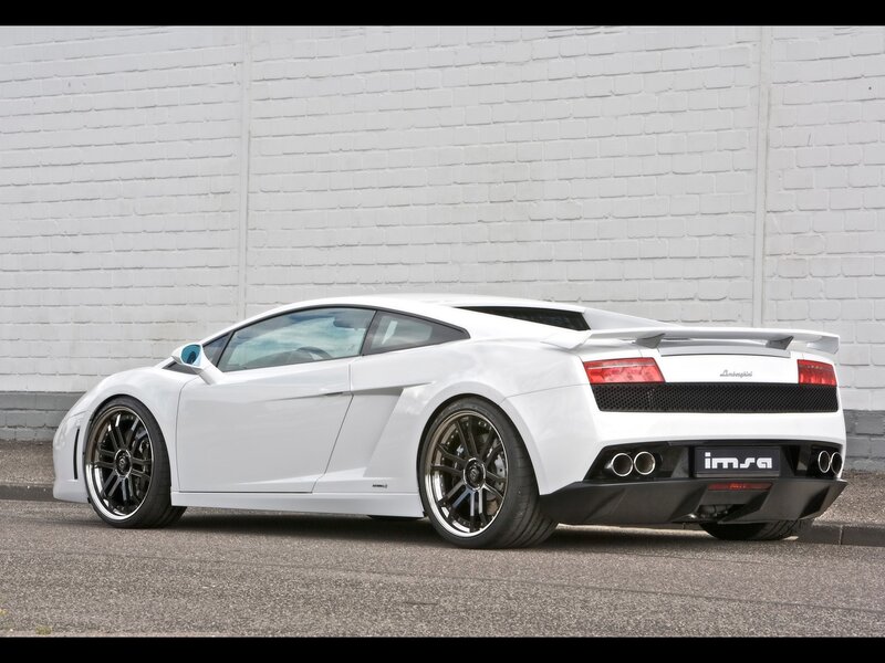 white lamborghini sports car