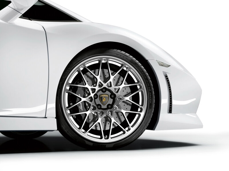 White Lamborghini Wheel