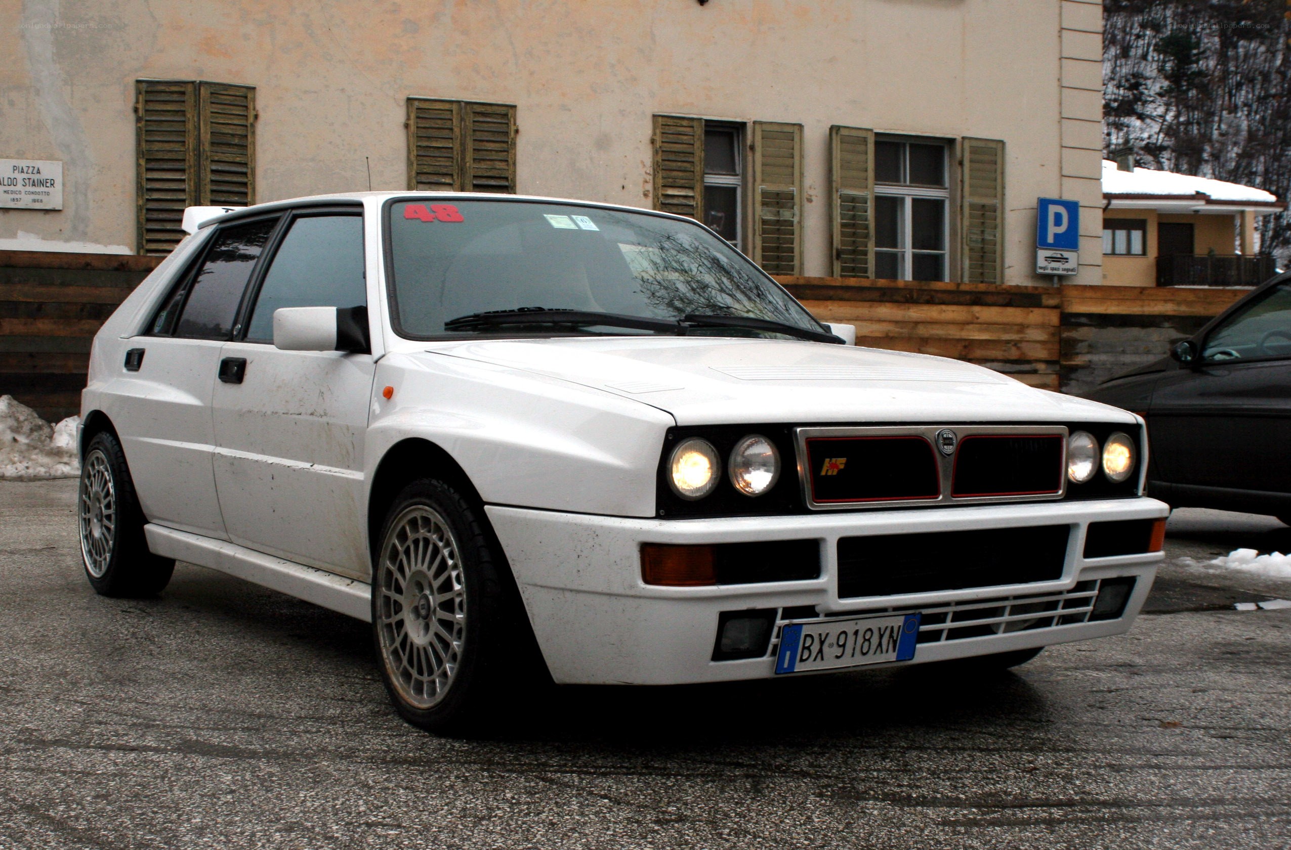 white lancia delta hf integrale