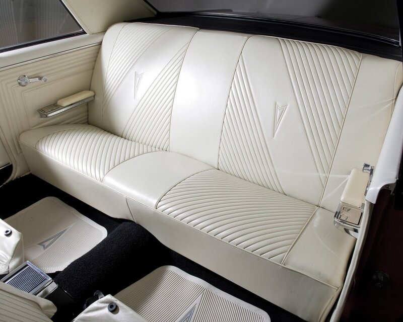 White Leather Car Seat — Neutral, Photograph