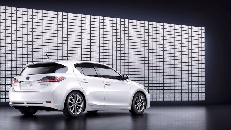 White Lexus CT 200h car