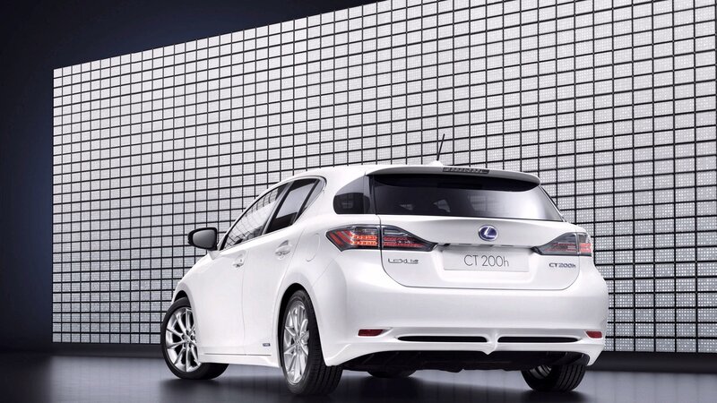 White Lexus CT 200h rear view