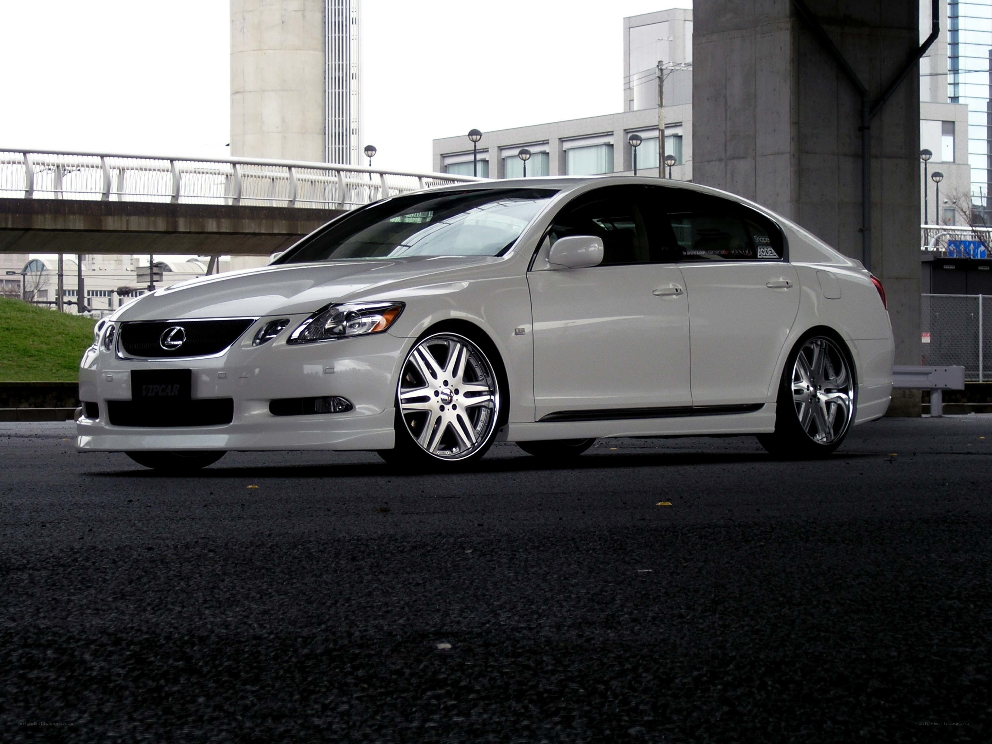 white lexus gs sedan