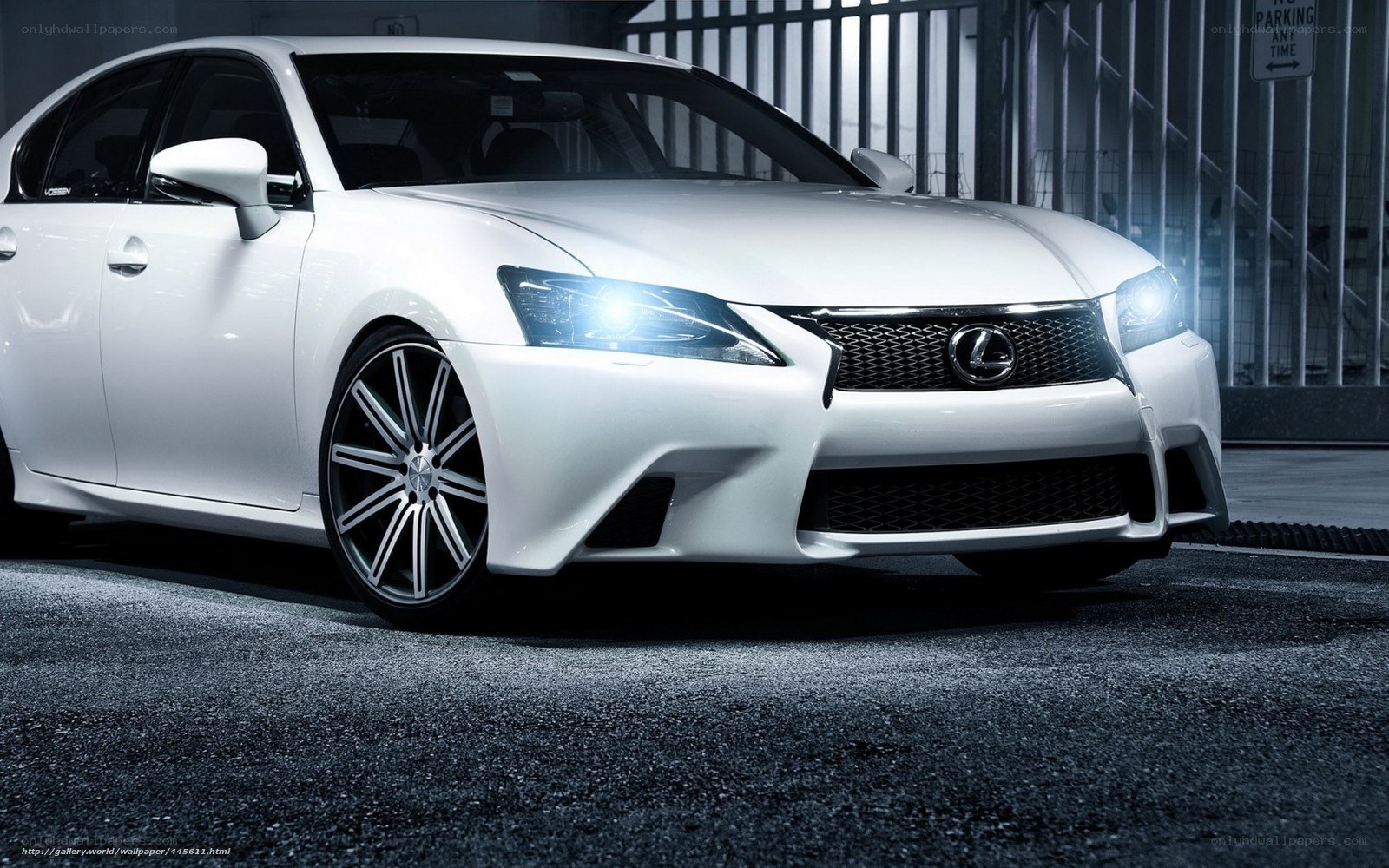 white lexus gs sedan