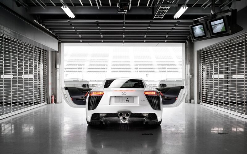 White Lexus LFA — Dramatic