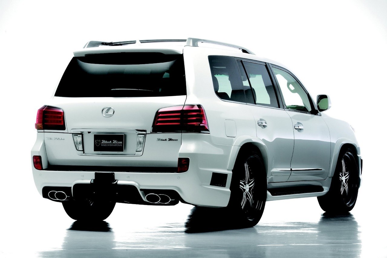 White Lexus LX570 SUV