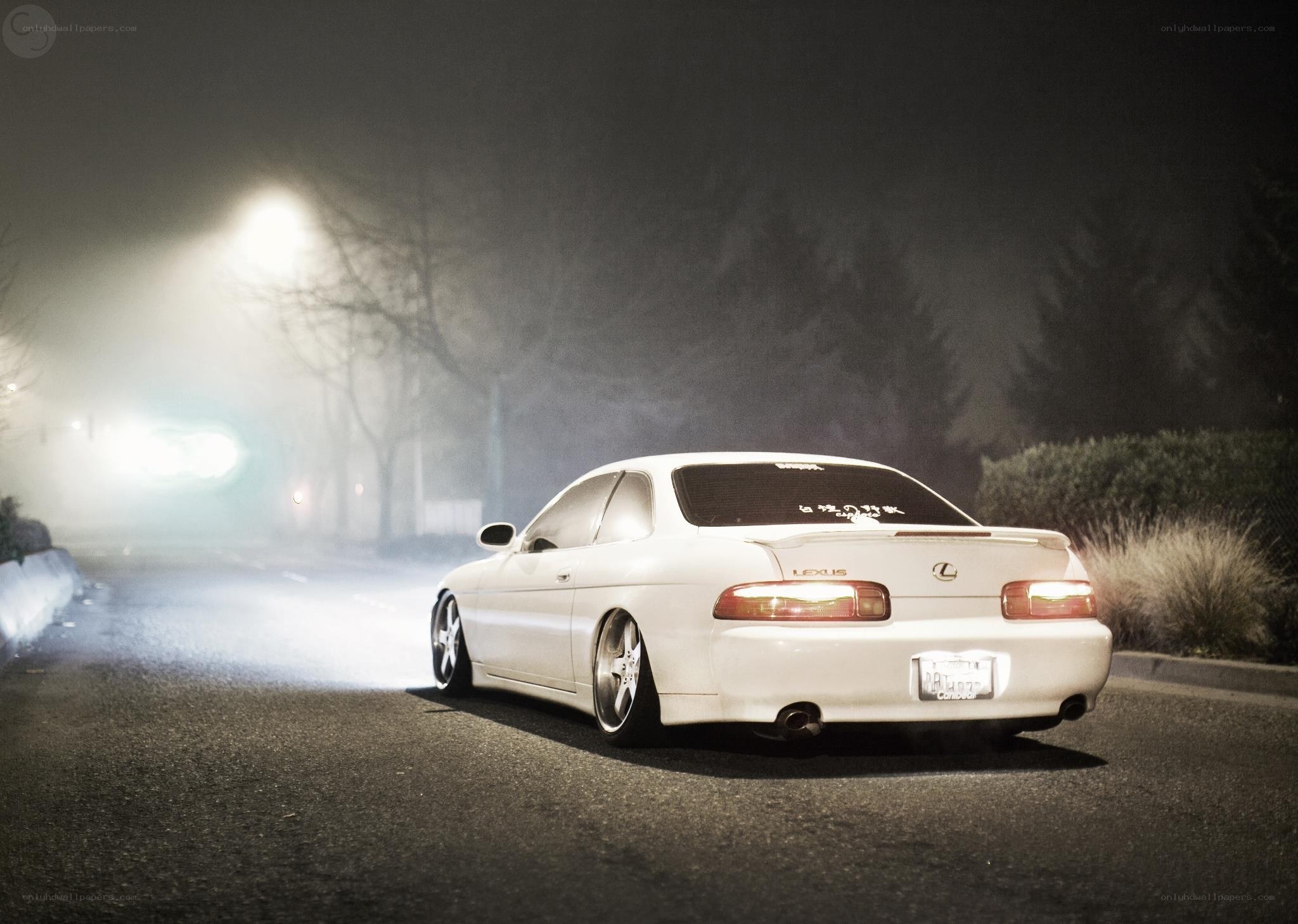 White Lexus SC300 at night