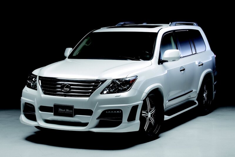 White Lexus Suv — Dramatic