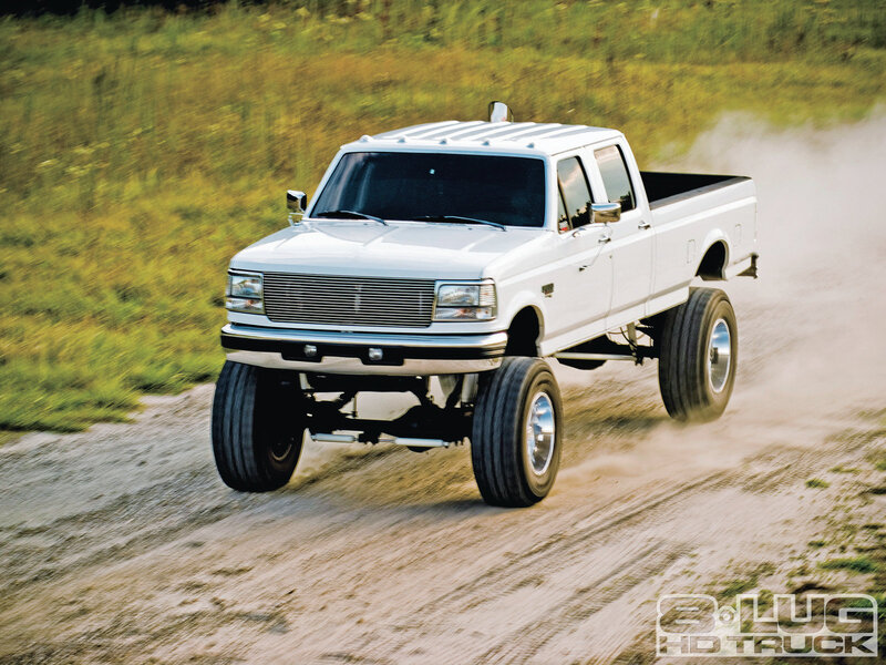 White Lifted Pickup Truck — Dynamic