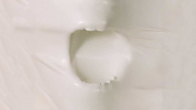 White Liquid Splash — Calm