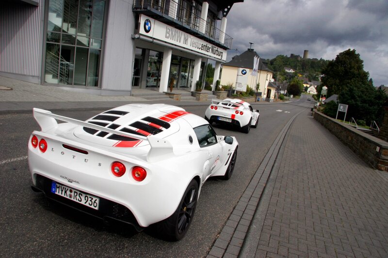 White Lotus cars at BMW Testcenter