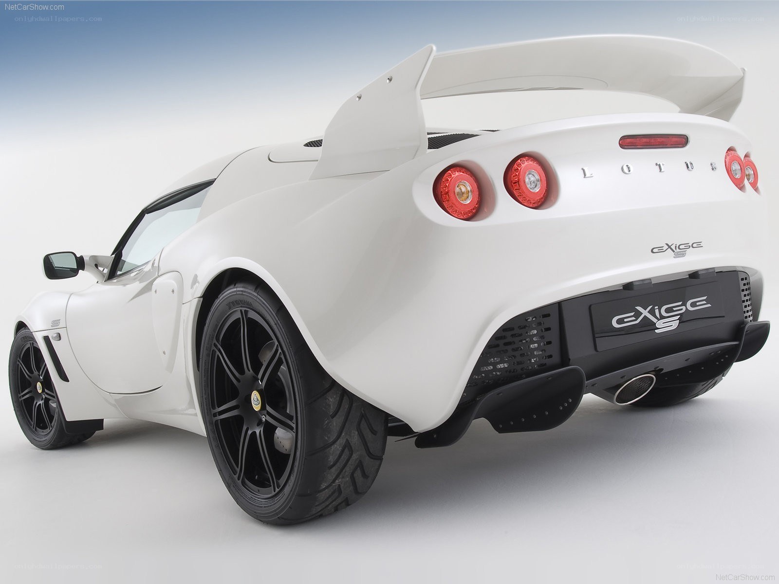 White Lotus Exige S rear view