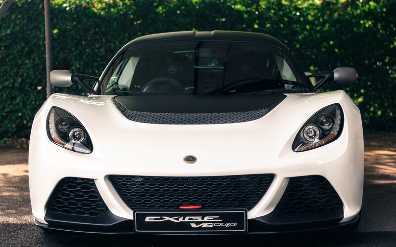 White Lotus Exige V6 Cup