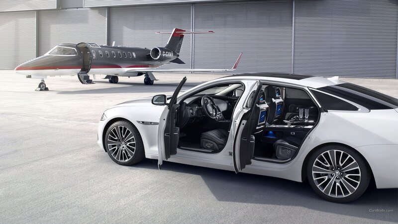 White Luxury Car — Luxurious