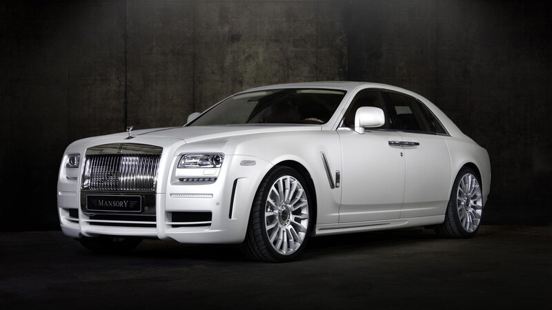 White Luxury Sedan — Dramatic, Photograph, Car