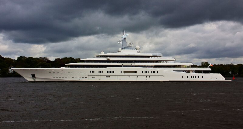 White Luxury Yacht — Dramatic