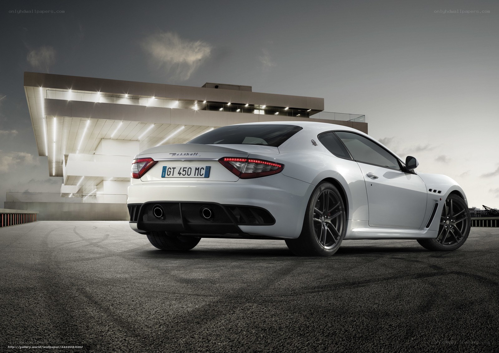 White Maserati GT 450 MC