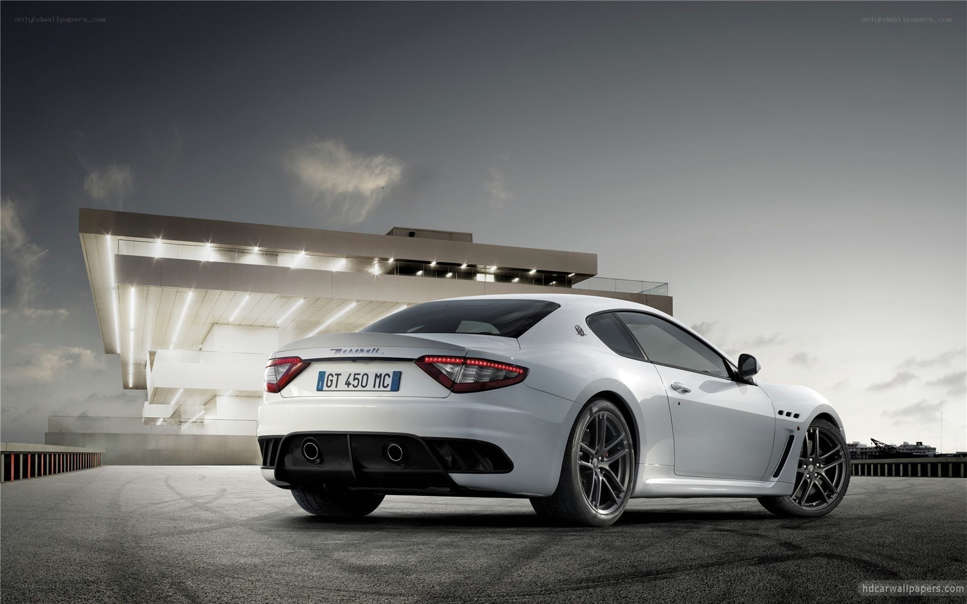 White Maserati GT 450 MC
