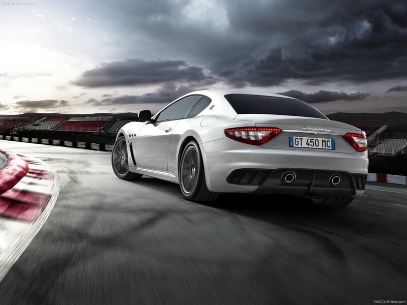 White Maserati GT450 MC on track