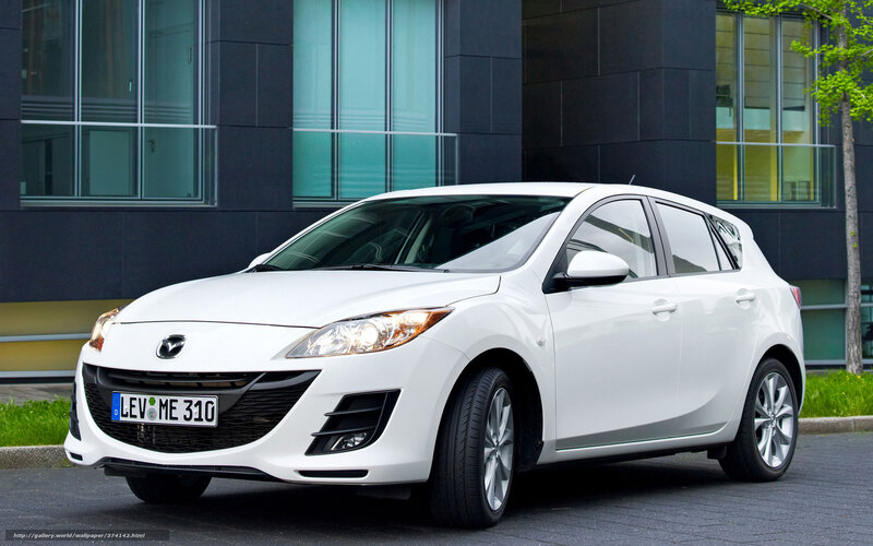 White Mazda 3 Hatchback