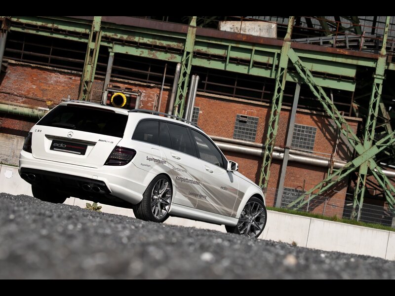 White Mercedes-Benz C63 AMG Estate