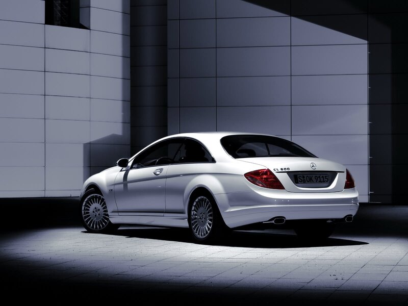 White Mercedes-Benz CL600 — Dramatic