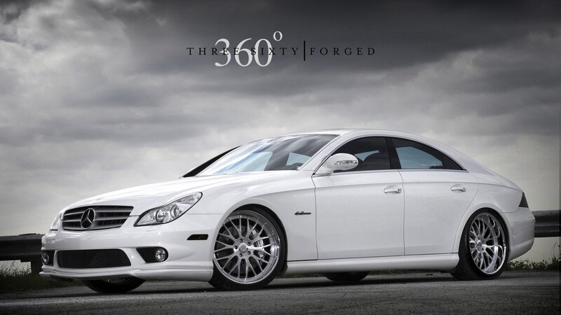 White Mercedes-Benz CLS63 AMG