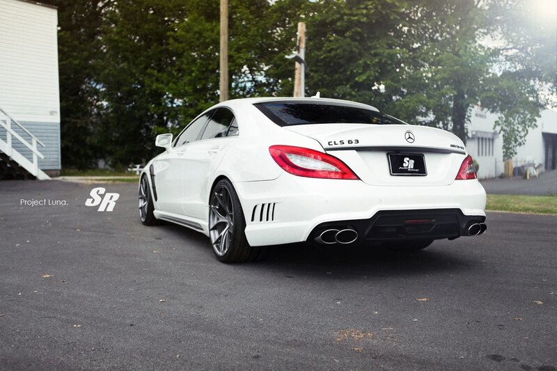 White Mercedes-Benz CLS63 AMG