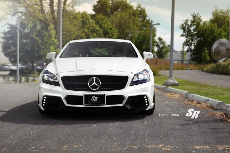 White Mercedes-Benz CLS63 AMG