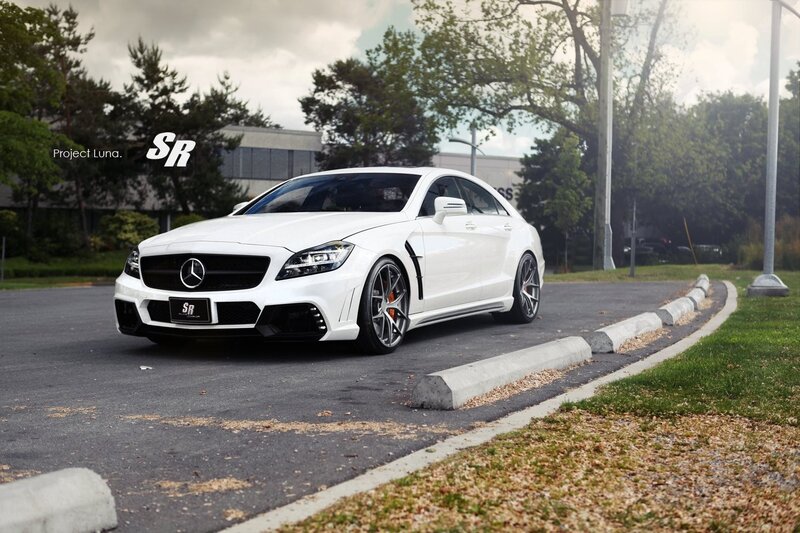 White Mercedes-Benz CLS63 AMG