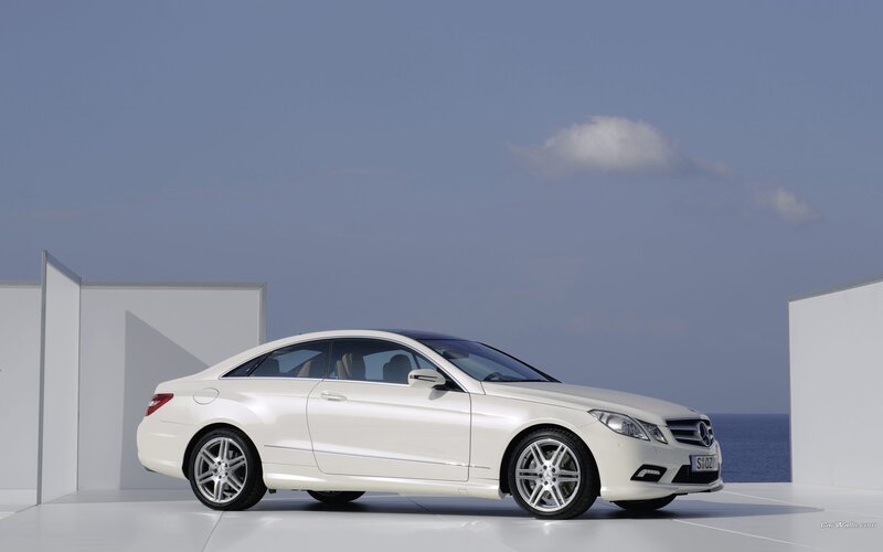 white mercedes-benz coupe