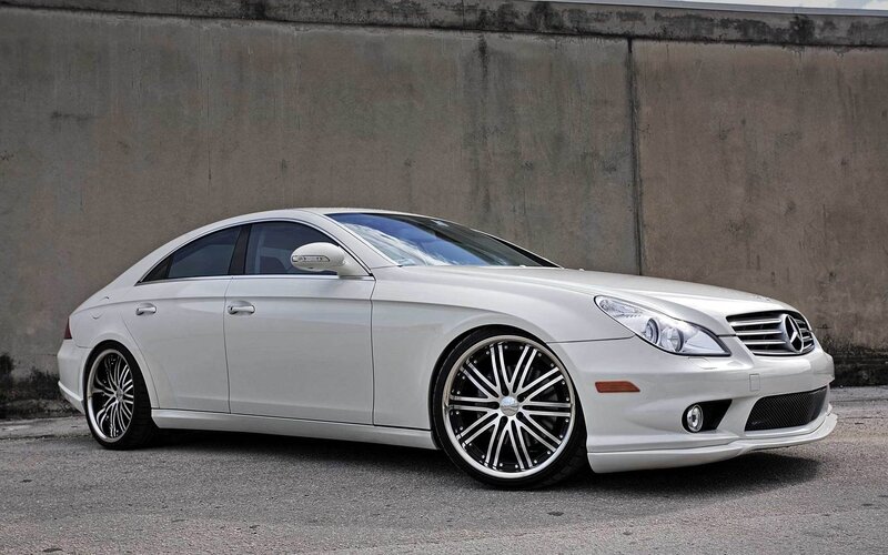white mercedes-benz coupe