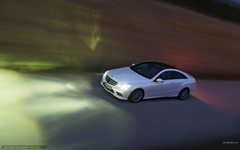 White Mercedes-benz Coupe — Dynamic