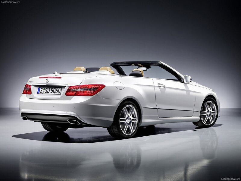 White Mercedes-Benz E-Class Cabriolet