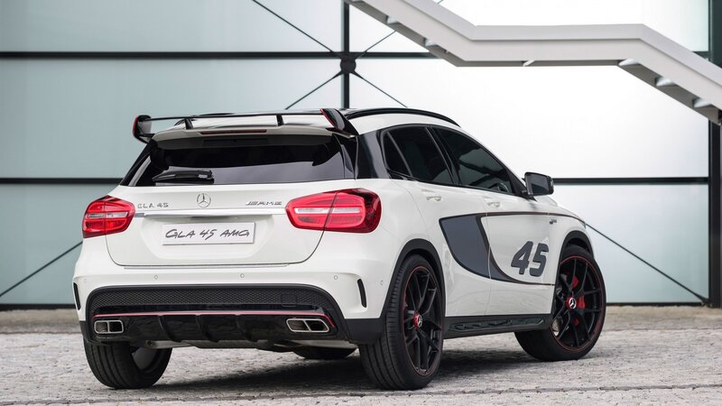 White Mercedes-benz Gla 45 Amg
