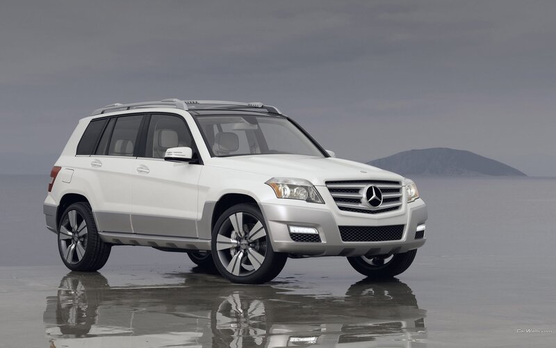 White Mercedes-Benz GLK Concept