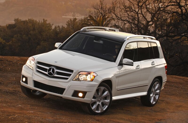 White Mercedes-Benz GLK parked outdoors
