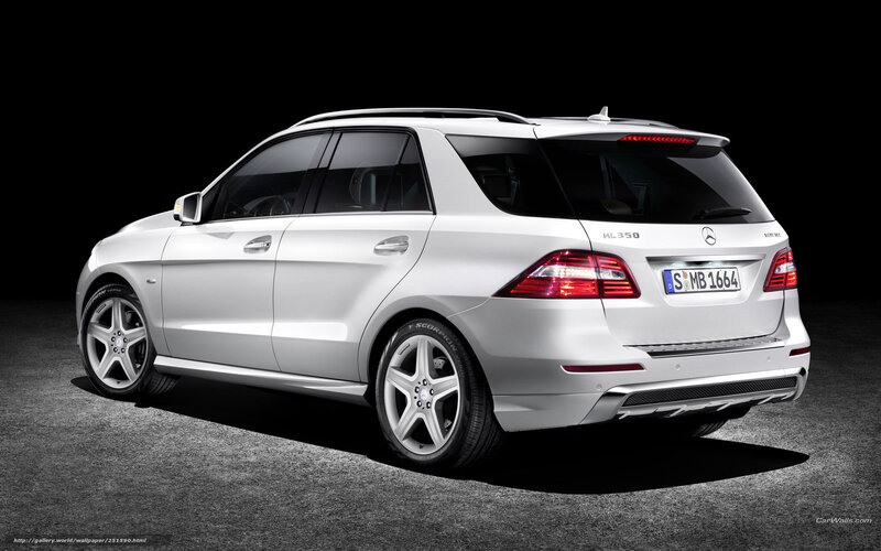 white mercedes-benz kl350