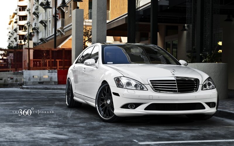 White Mercedes-Benz S-Class