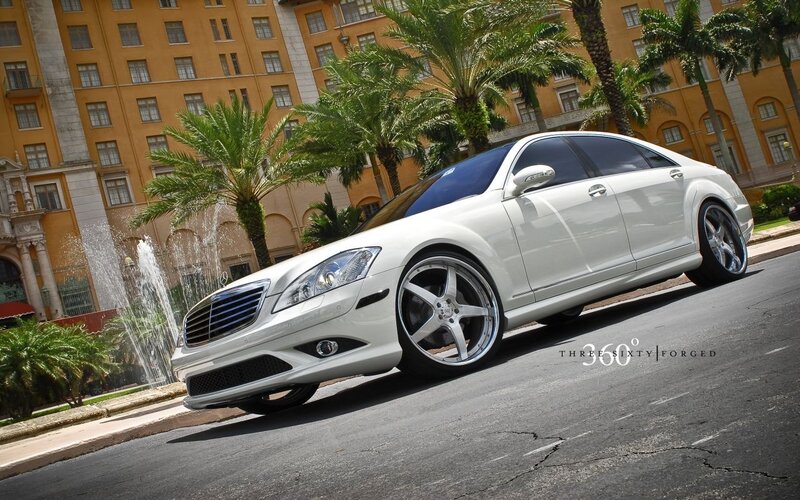 White Mercedes-Benz S-Class sedan